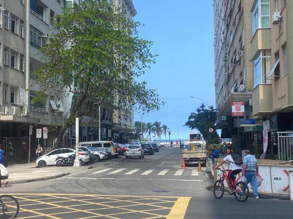 Studio Completo Na Praia De Copacabana Com Ar, Wifi, Netflix, Ate 4 Pessoas, Fundos Claro E Silencioso, Pauloangerami Pj135 Rio de Janeiro Exteriör bild