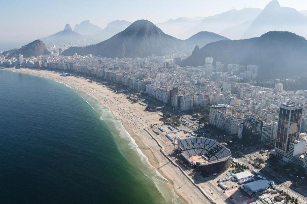 Studio Completo Na Praia De Copacabana Com Ar, Wifi, Netflix, Ate 4 Pessoas, Fundos Claro E Silencioso, Pauloangerami Pj135 Rio de Janeiro Exteriör bild