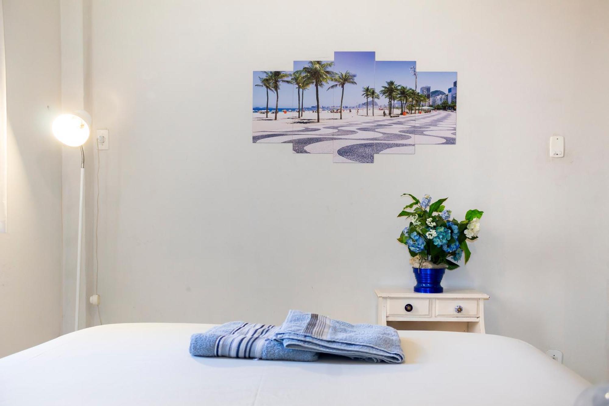 Studio Completo Na Praia De Copacabana Com Ar, Wifi, Netflix, Ate 4 Pessoas, Fundos Claro E Silencioso, Pauloangerami Pj135 Rio de Janeiro Exteriör bild
