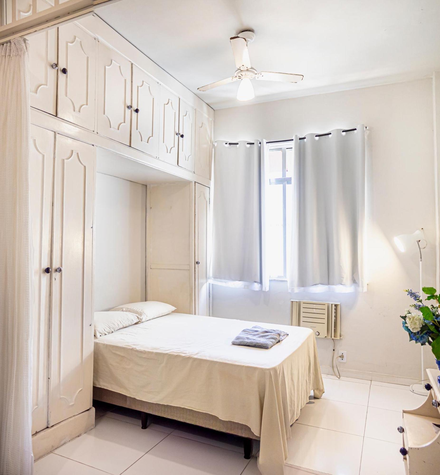 Studio Completo Na Praia De Copacabana Com Ar, Wifi, Netflix, Ate 4 Pessoas, Fundos Claro E Silencioso, Pauloangerami Pj135 Rio de Janeiro Exteriör bild